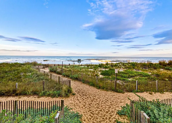 Golden Sands 2101 Apartment