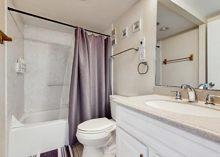 Golden Sands 2101 Apartment *