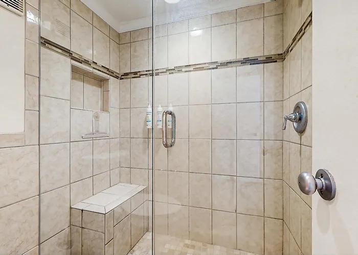 Golden Sands 2101 Apartment *