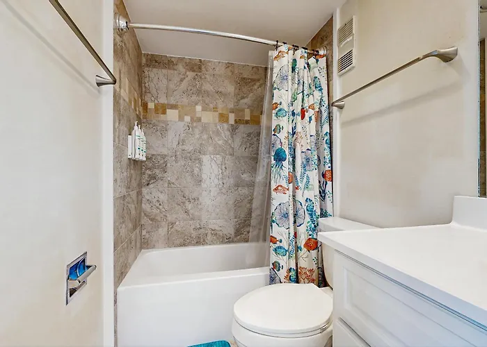Golden Sands 2101 Apartment